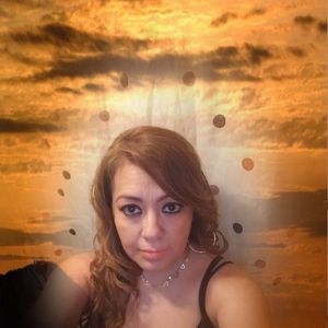 Meet your Posher, Miriam